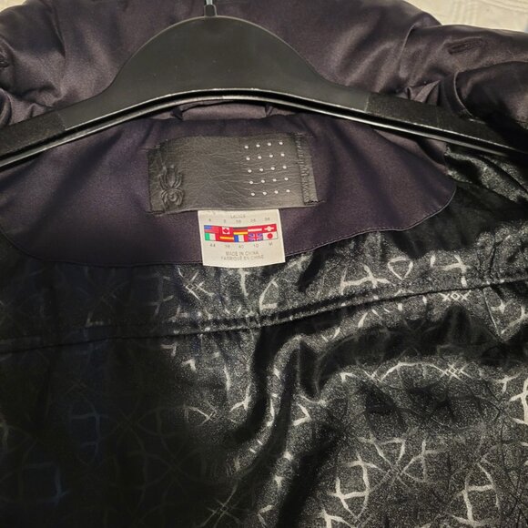 Spyder Ski Jacket with removable fur collar - Picture 7 of 13